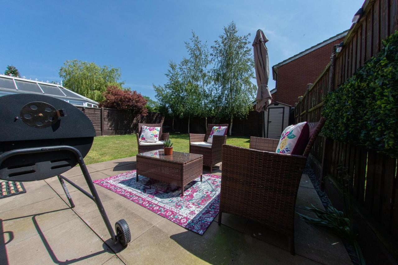 Styche View, Beautiful 4 Bedroom Home Available Market Drayton Exterior photo